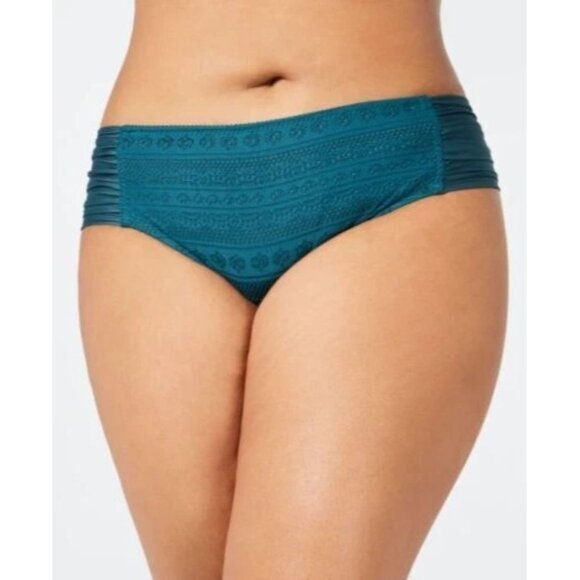 Becca Etc Women Color Play Crochet Tab Side Bikini Bottom 6714497 Forest Size 0X - Picture 1 of 4